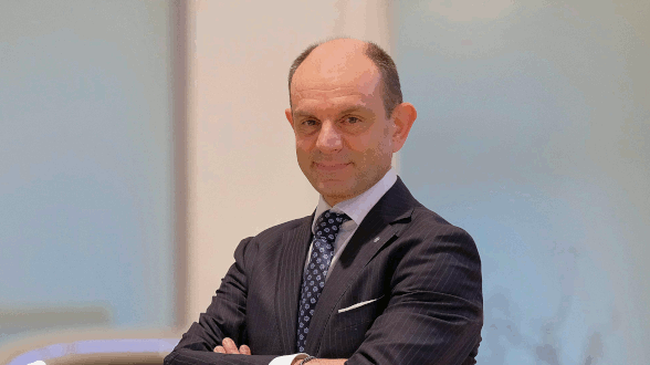 giovanni tauro x new sito.gif