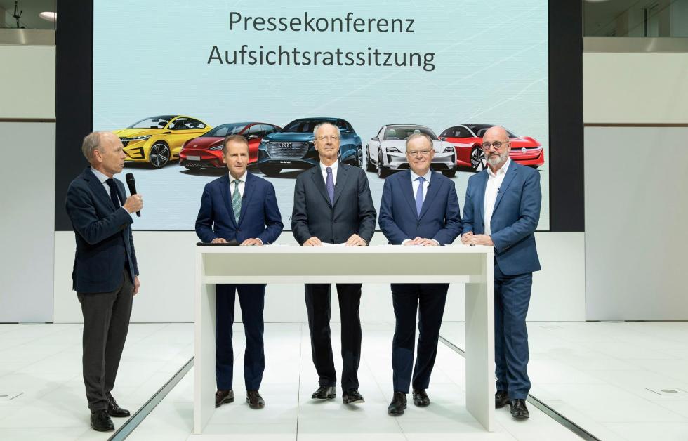 DB2019AL02583_overfull.jpg