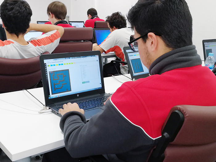 seatapprenticeschoolgaming.jpg