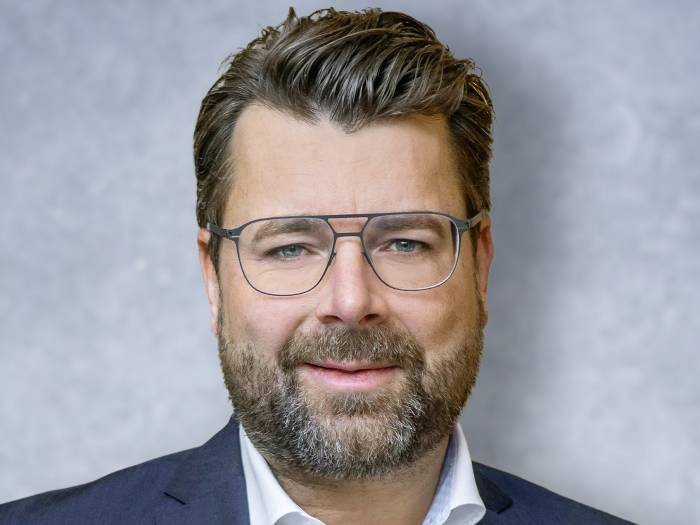 cariadartemishoffmann.jpg